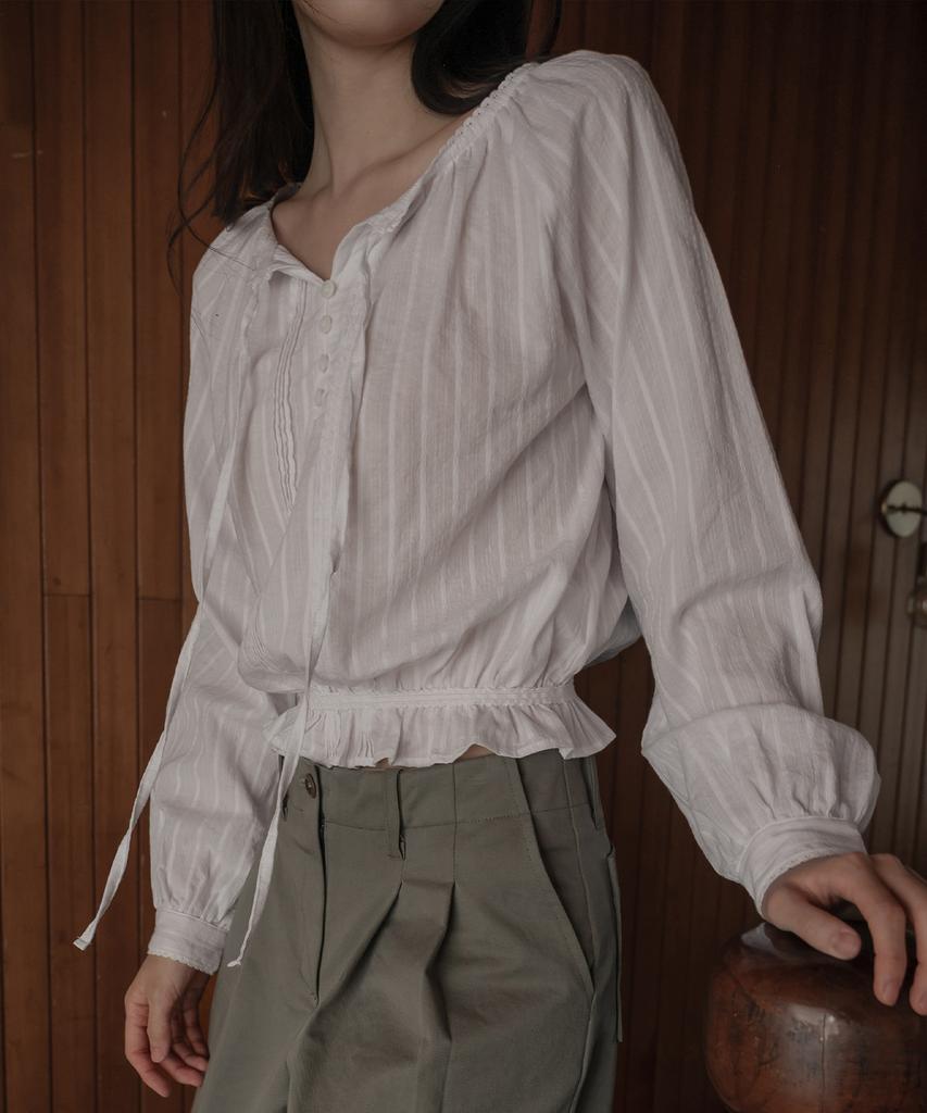 HARDCORE HAPPINESS Lovely Tie Pintuck Blouse