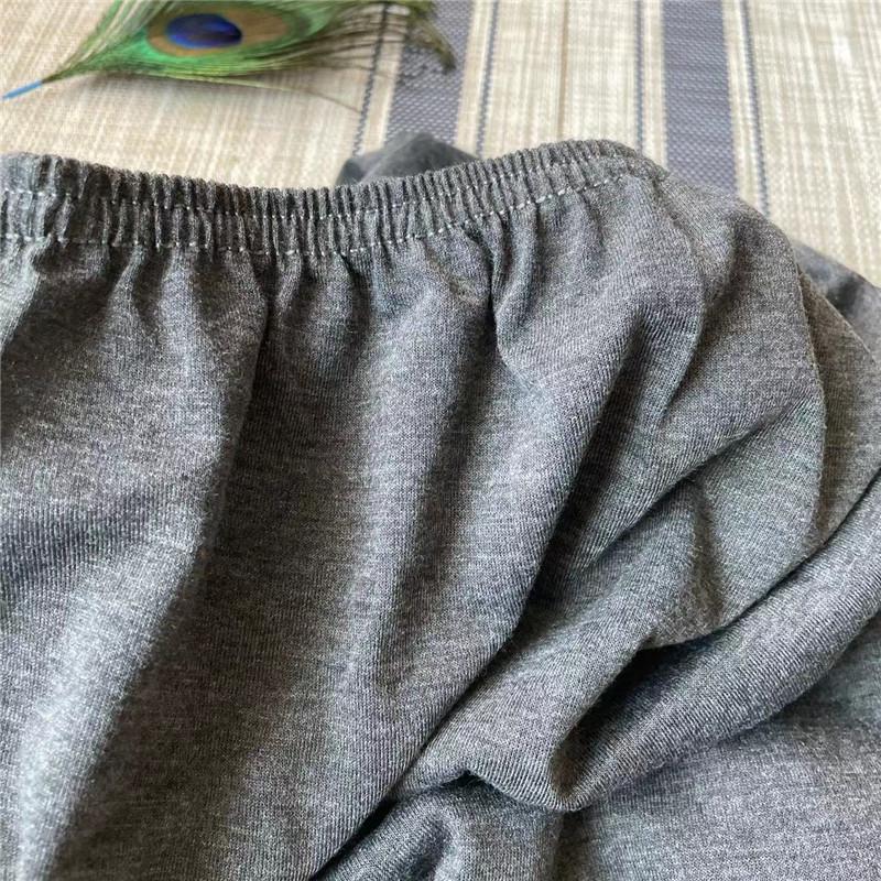 Atskirai supakuoti vienkartiniai didelių dydžių medvilniniai bokseriai kelnaitės kelionėms, maudynėms, masažui ir grožio priežiūrai - sustorinto dizaino