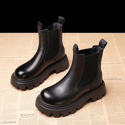 Thick-soled Leather Boots Women's 2025 Autumn and Winter New Small Height-increasing Ankle Velvet Cigarette Boots Fashion Pumps