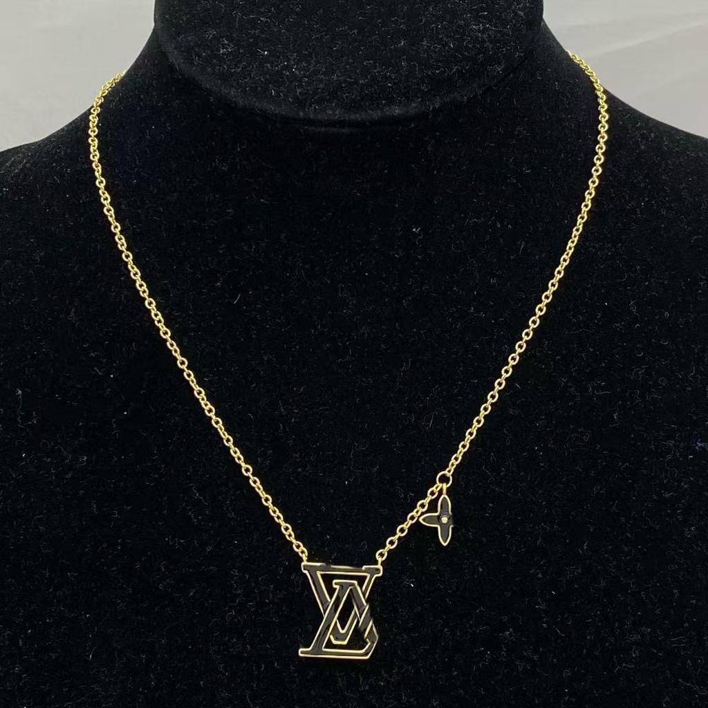 New Donkey Four-Flower Zircon Necklace: High-Quality Classic Four-Leaf Diamond Design