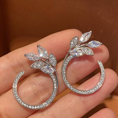 Huitan Luxury Trendy Women Earrings Exquisite Leaf Olive Design Fashion Accessories for Wedding Party Bling Bling CZ Zircon New