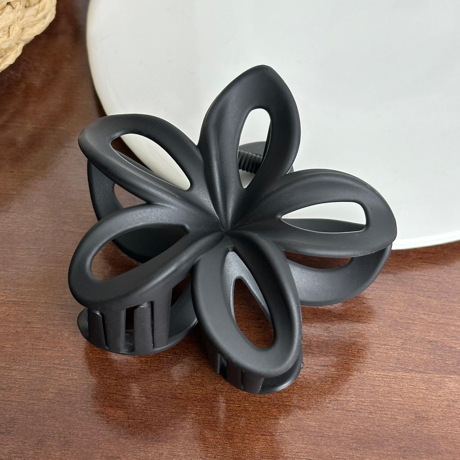 

Универсальная заколка-краб для волос в виде цветка яйца в нескольких цветах для легкой укладки Мода и Black7.9cm