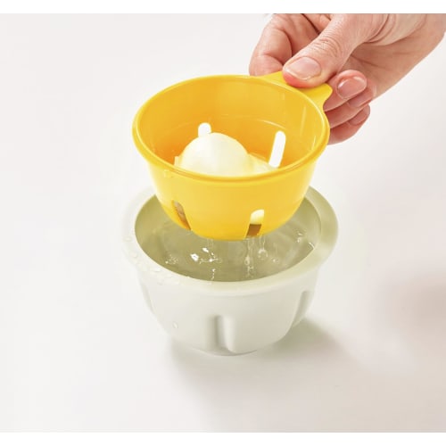 Joseph Joseph Microwave Poached Egg Cooker, M-Cuisine (White/Yellow) 20123