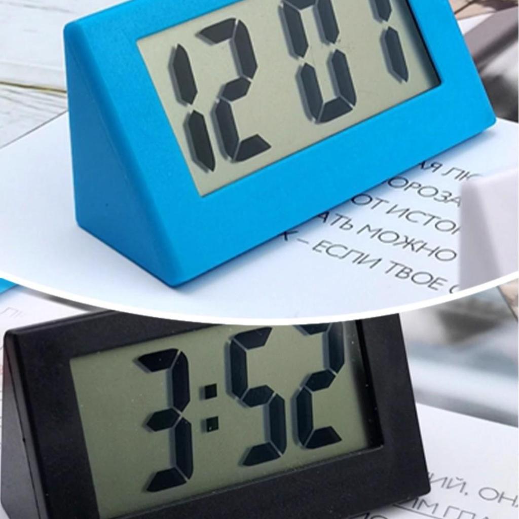 Mini Portable Desktop Clock: Cute, Simple, Small Table Clock for Students - Ideal as a Tabletop Ornament or Desk Accessory.