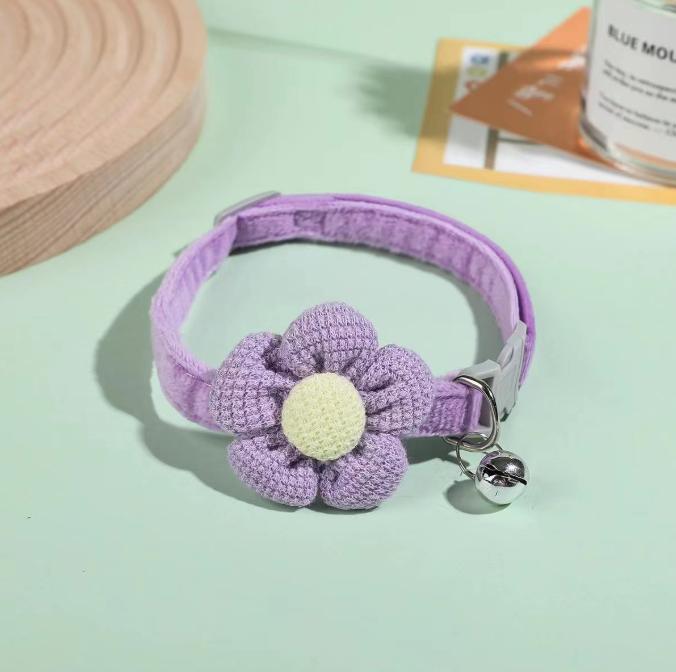 Cat Collar with Cute Flower Adjustable Buckle Cat Collar Bell Collar Cat Small Pet Supplies Kitten Collar Small Dog Acce