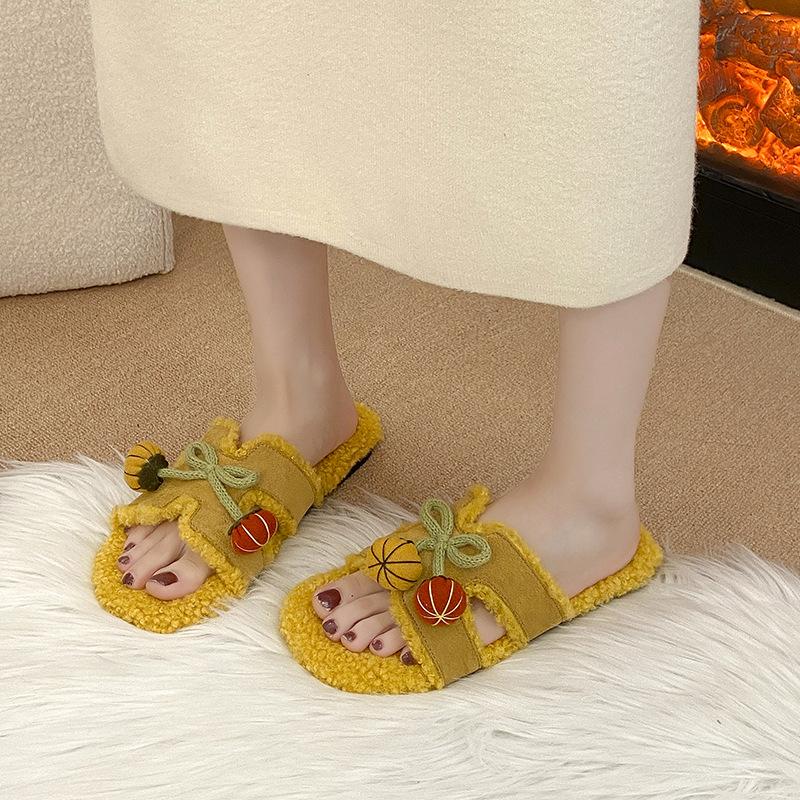Fashion versatile cute cartoon girl one-word fluffy slippers women's 2025 autumn and winter new home thermal cotton slippers
