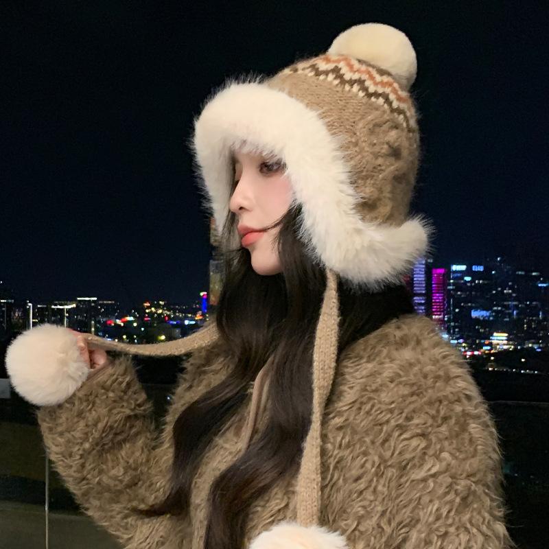 Autumn and Winter Hat Women's Cute Hairball Knitted Hat Ear Protection Warm Hat