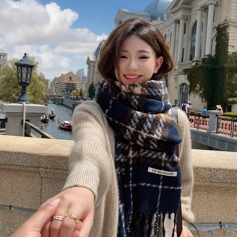 Korean version of premium sense retro long color matching plaid scarf female versatile couple scarf warm thickened shawl student