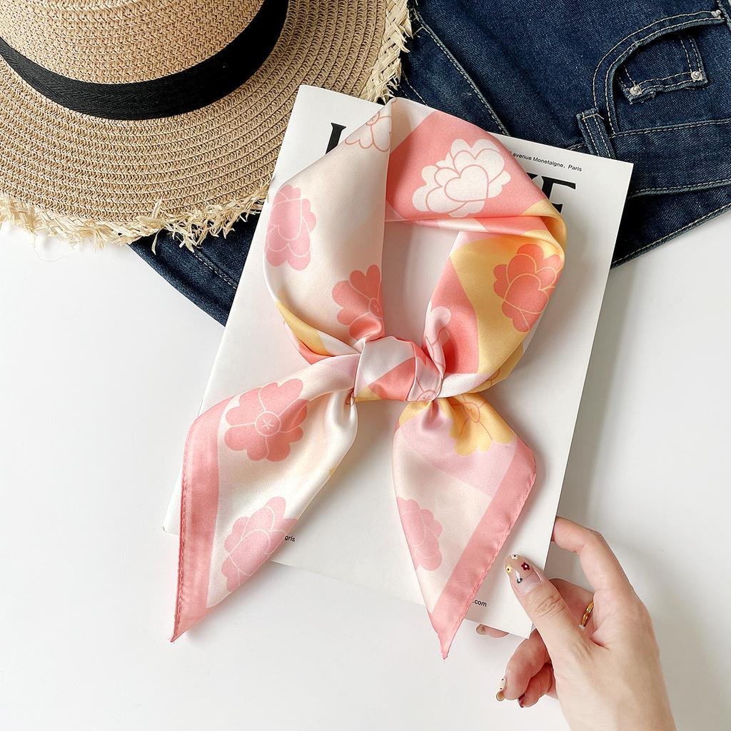 Fresh And Sweet Flower Silk Scarf Square Scarf Women'S Literary And Decorative Headscarf Square Scarf High-End Silk Scarf Thin