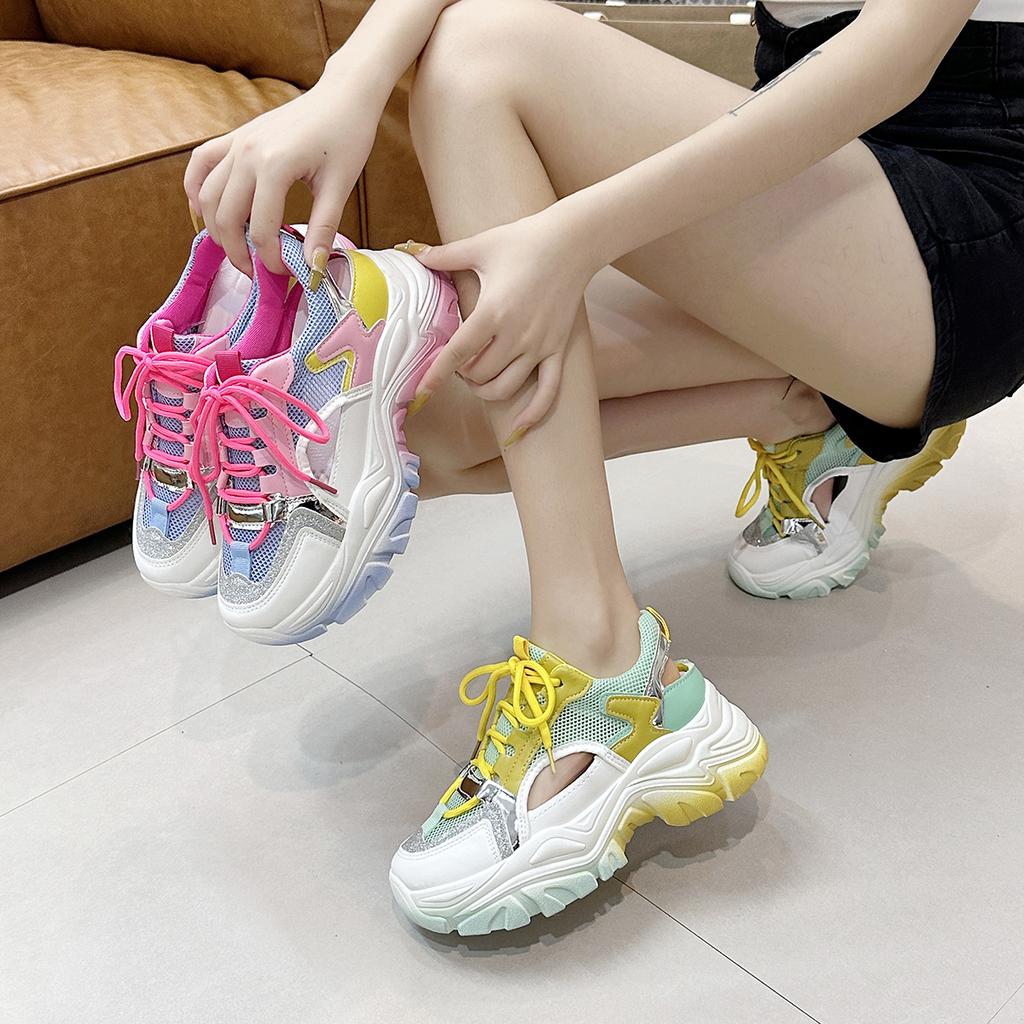 Women's Summer 2025 New Breathable Running and Sports Shoes Versatile Thick Sole Casual Tennis Shoes
