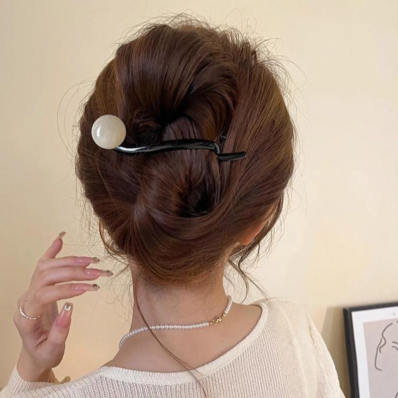 

Ретро S-образные заколки для волос с хвостиком, новая мода, разноцветные витые полые заколки в форме акулы, головной убор, аксессуары для волос, подарок 1PCS