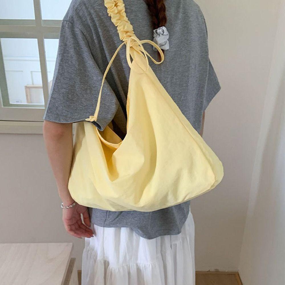 Large Capacity Nylon Crossbody Bags Solid Color Underarm Bag Pleated Shoulder Bag  School Bag