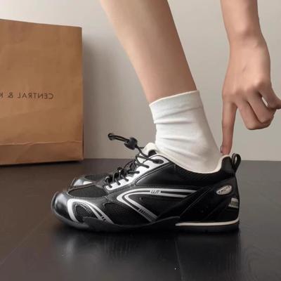 Scarpe da corsa di nicchia per esterni con rialzo interno altezza donna nuove in rete traspirante per jogging scarpe sportive casual
