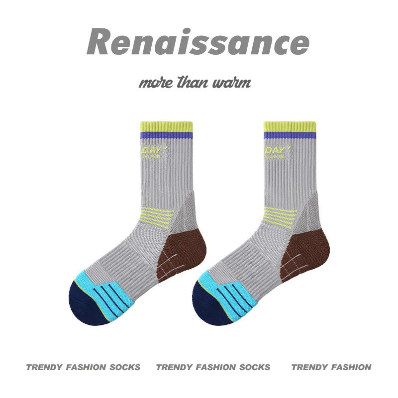 Ladies Spring and Autumn Professional Towel Base Running Jump Rope Sweat Absorbing Breathable Sports Socks