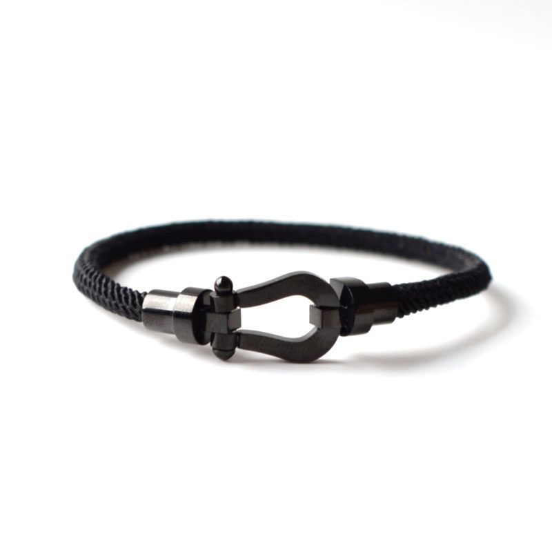 Original European and American Style Mechanical Horseshoe Buckle Hand-Woven Bracelet, Simple and Unique Couple Bracelet, Student Gift