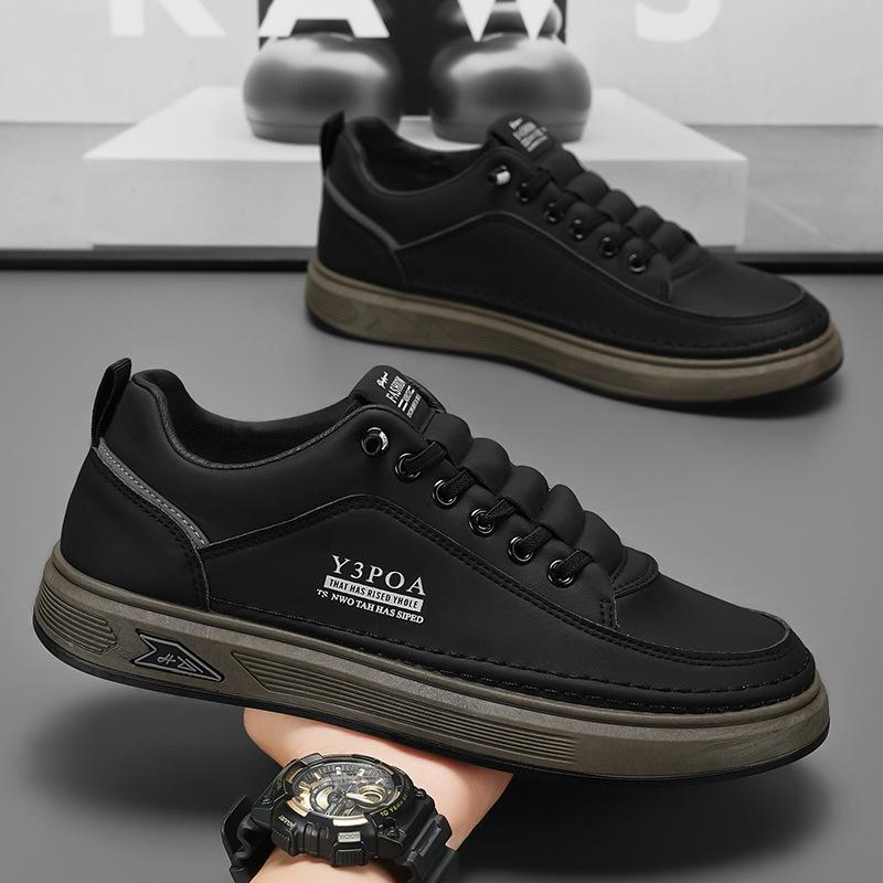 Men's Designer Casual Loafers New Style Trendy Flat Leather Sneakers Men's  White Vulcanized Shoes Zapatos De Hombre