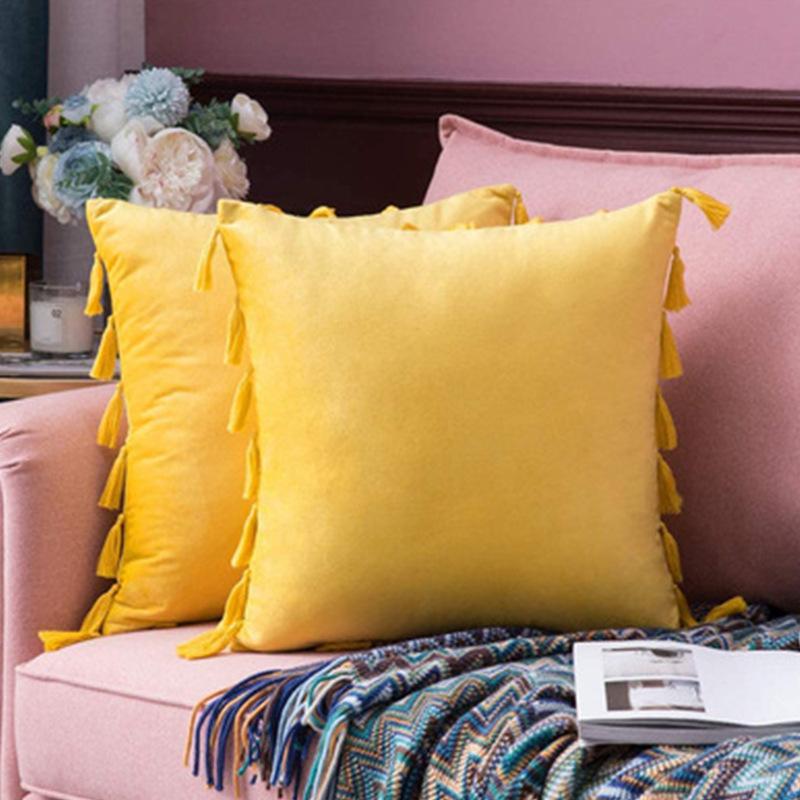 Nordic Style Solid Color Tassel Pillow Cover Short Plush Cushion Covers Bedroom Sofa Decorative Pillowcase Bohemian Style Gift Cushion Covers