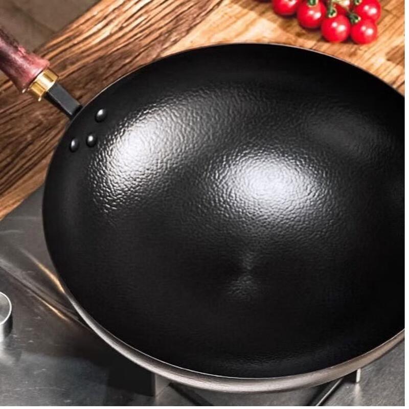 Wu Tuo 32cm Hand-Forged Aluminum Non-Stick Wok