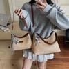 Straw Bag Women's 2025 Summer New Trendy Seaside Vacation Beach Woven Shoulder Messenger Bag Commuter Tote Bag