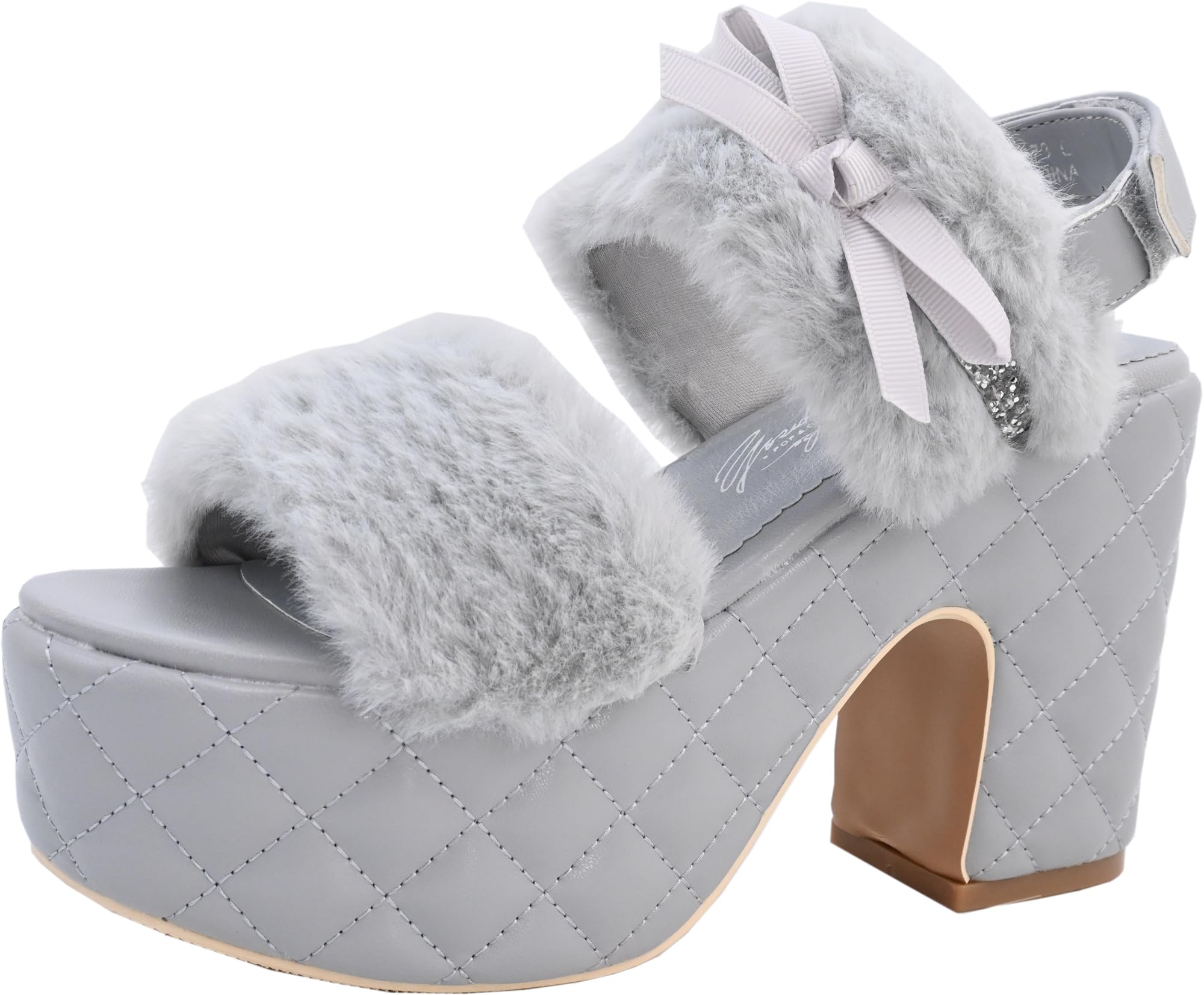 

[Yosuke] Thick-soled fur sandals