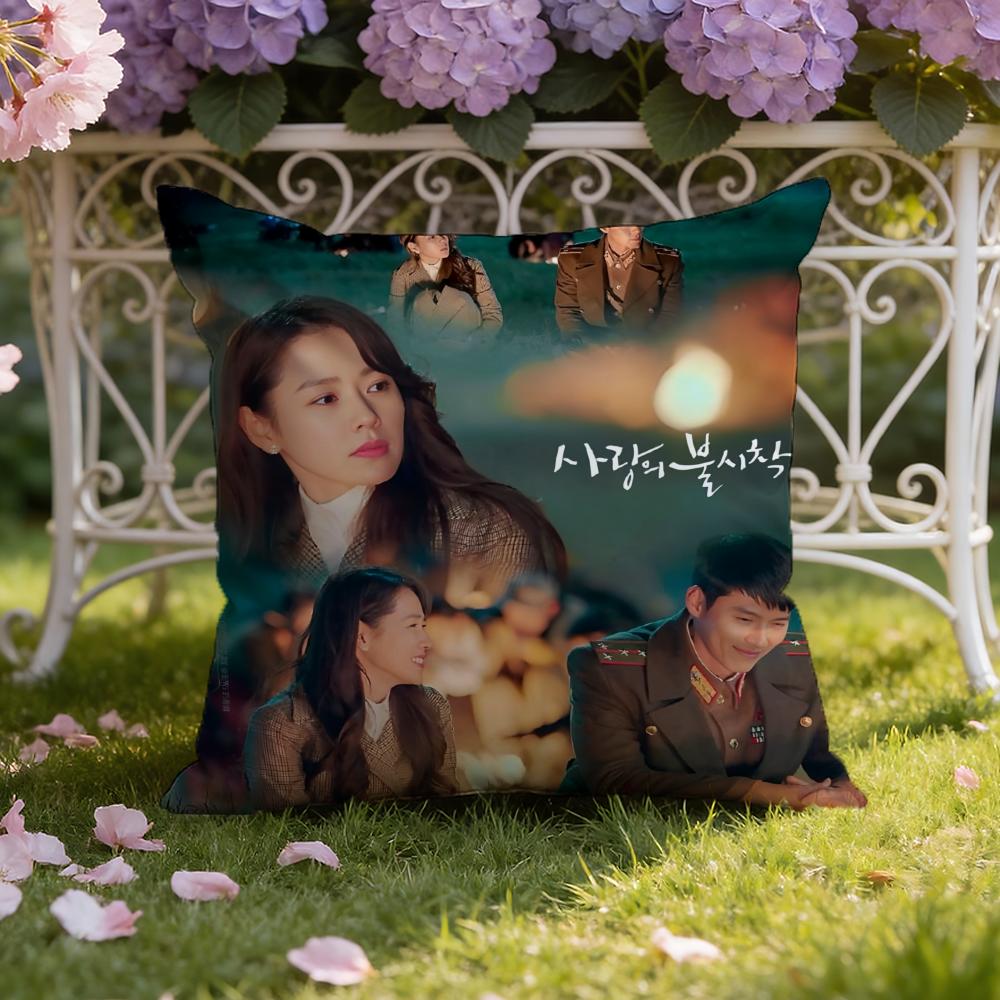 

C-Crash Landing on You Cushion Cover Home & Car Dual-Scene Pillow Cover: Reversible for Premium Comfort 30X30cm