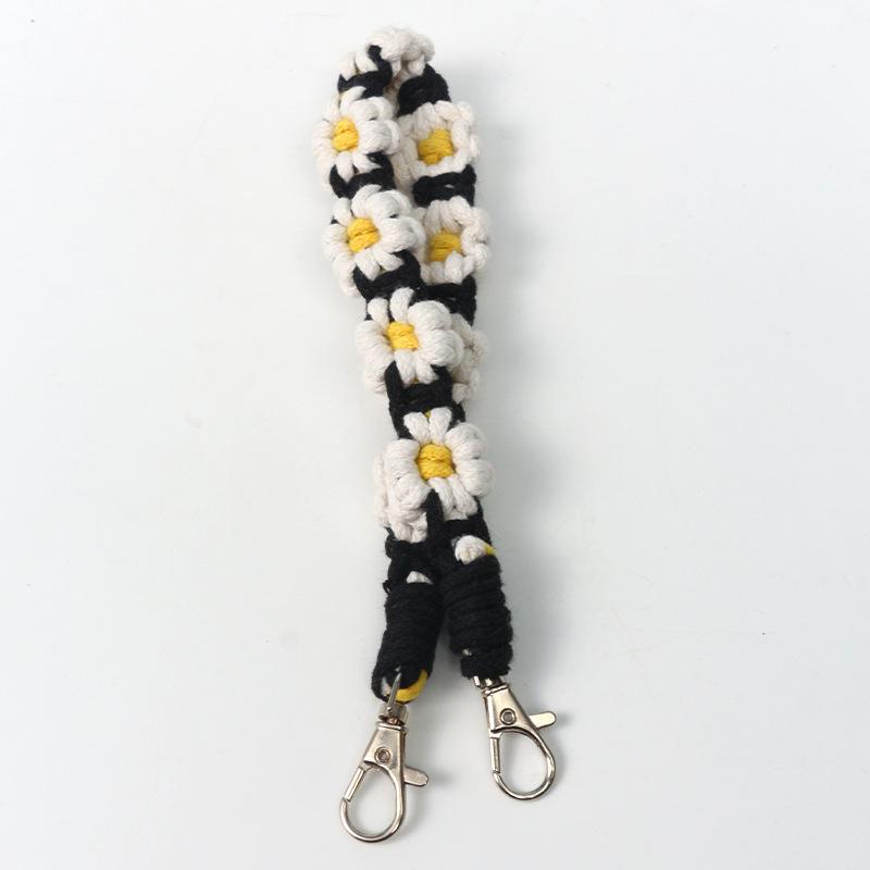 

2026 Small Daisy Flower Keychain Handwoven Wrist Rope Bag Pendant 38cm