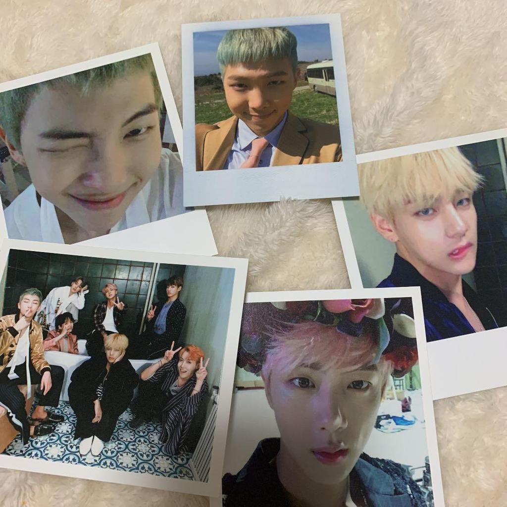 [USED] BTS WINGS Album with Polaroid