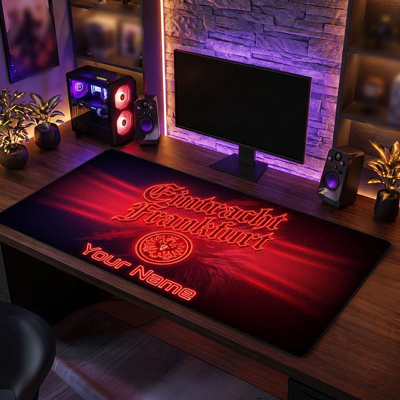 Eintracht Frankfurt Individuelles Großes Mauspade, Personalisierter Name Textdruck, Fußball Logo Rutschfeste Schreibtischmatte Gaming Geschenk