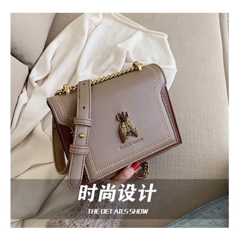 

New High-end Retro Women s Bag 2025 All-matching Chain Embroidered Thread Rivet Square Cross-body хаки