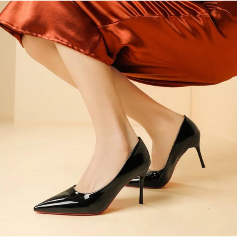 Fashion 2024Women Office Pumps Stilettos High Heels Shoes Large Size 42 Shiny Heels Patent Leather Pointy Toe Ladies Work Shoes 8cm NEW