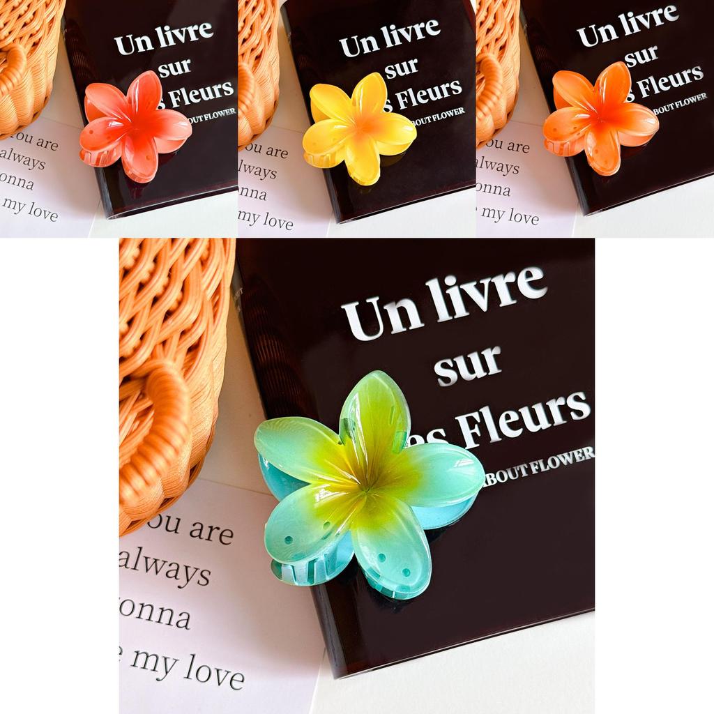 Hair Versatile Stylish Claw Clip With Floral Accents For Chic Updos And Looks Casual