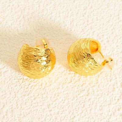 Europäische und amerikanische Ohrringe 18 Karat vergoldet Premium-Ohrringe Texturmuster Runde Ohrringe Damen Persönlichkeit Geometrische Ohrringe