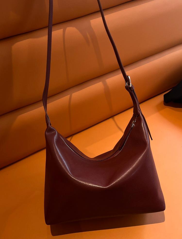 2025 Women's Genuine Leather Crossbody Dumpling Bag - Soft Crystal Vegetable-Tanned Cowhide for Autumn/Winter