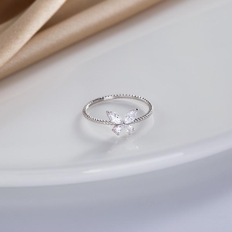 

Кольцо с бабочкой из циркония 14 карат, серебро S925, элегантный тонкий дизайн для женщин. number 17 белого золота