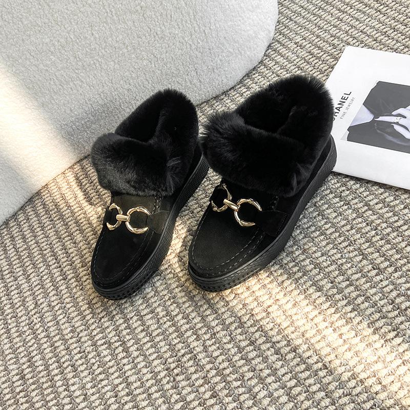 Leather fur shoes women's winter new Doudou shoes women's cotton shoes piled thickened soft sole non-slip warm black cotton boots