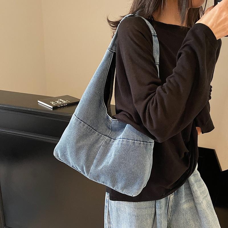 Casual denim bag women's new Korean version of simple large-capacity tote bag commuter versatile shoulder bag tide