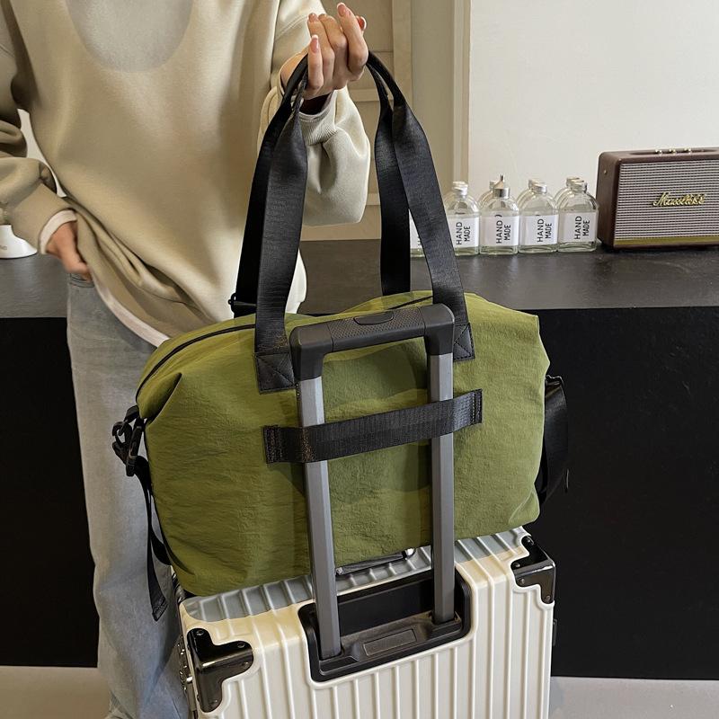 Fashion leisure travel bag, business trip, short trip out, hand bag, daily sports storage, leisure play fitness bag