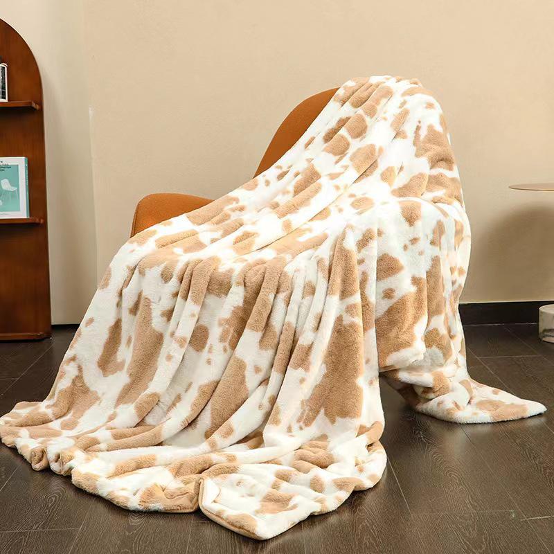 G5Zins Double Layer Cow Print Flannel Blanket for Dorm, Office, Nap, or Sofa Use