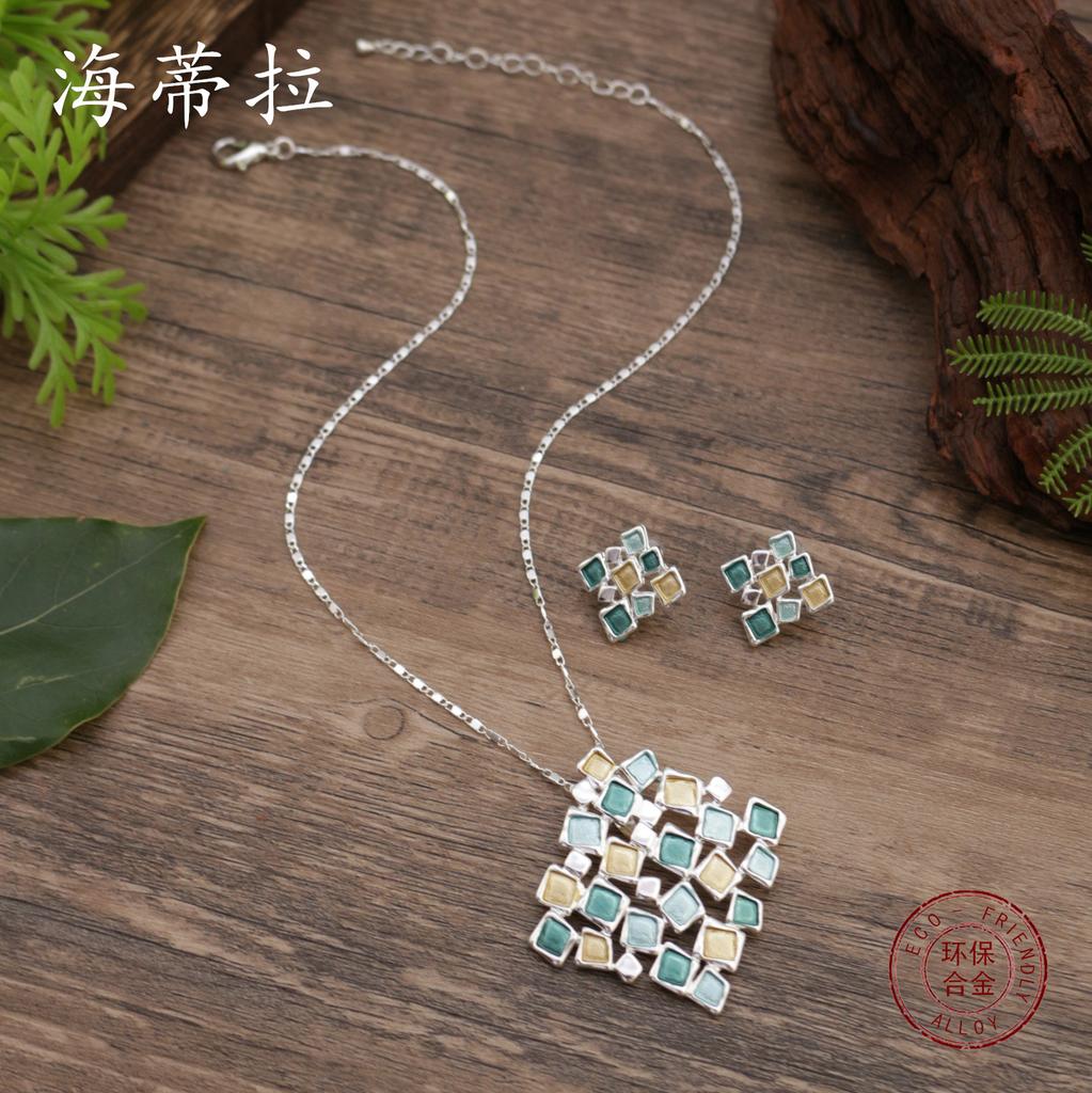 New enamel color hollow square stud earrings pendant set women's high-end geometric square necklace