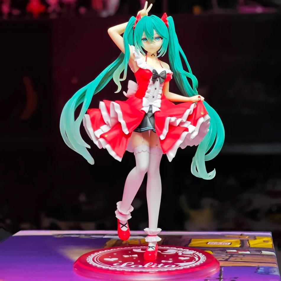 Latest Anime hatsune miku figure mini character ornaments kawai pink green hatsune table decoration for home adult toy kid birthday