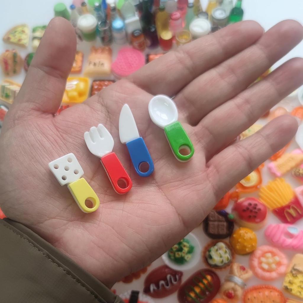 100 Pieces Miniature Food Drink Bottles Toys Dollhouse Pretend Play Kitchen Cooking Game Party Accessories Toys Hamburger Cake Pizza Doll House