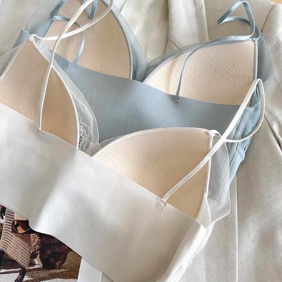 Romantic Lace Triangle Camisole Bra: Seamless Vest Style for Small or Flat Chests