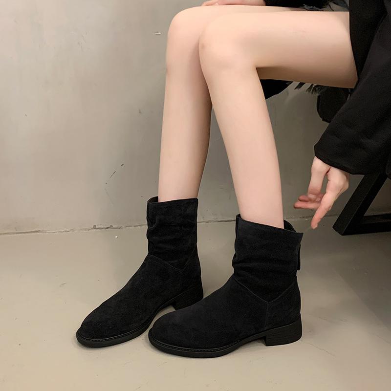 Rear zipper short boots women's 2025 new British style fashion temperament western cowboy Martin boots thin fashion boots