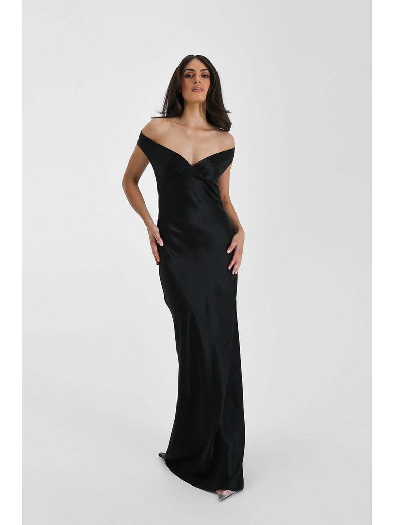 Elegante abito da sera europeo a sirena in raso con spalle scoperte, collezione 2025.
