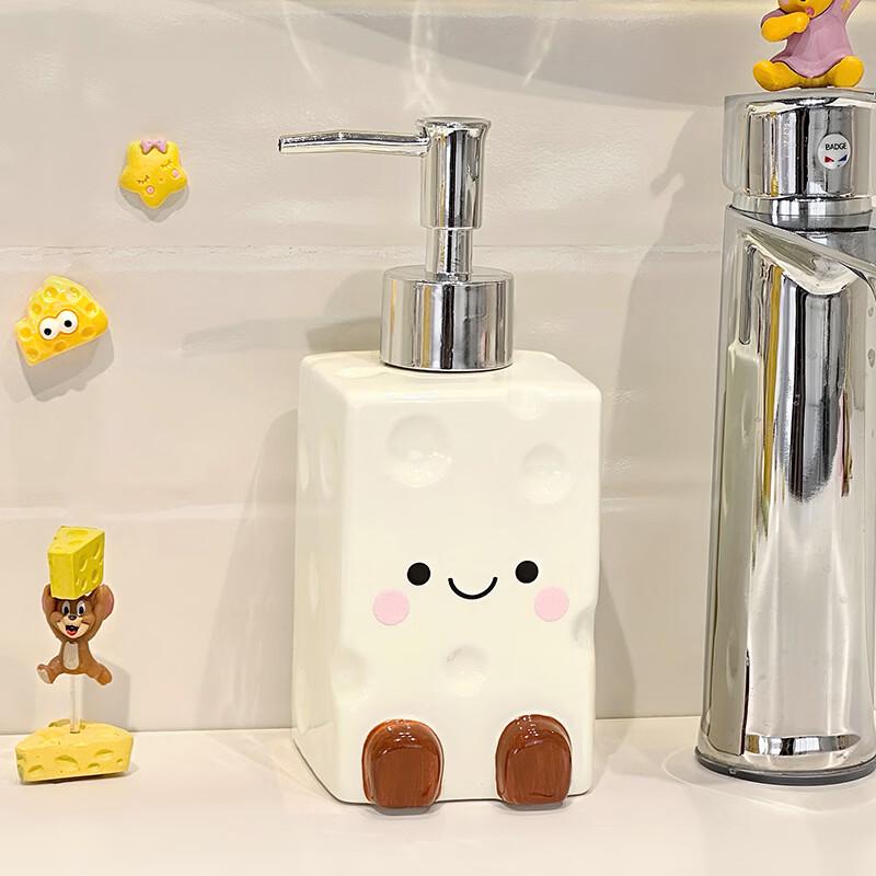 OIMG Cute Bathroom Dispenser Bottle Set