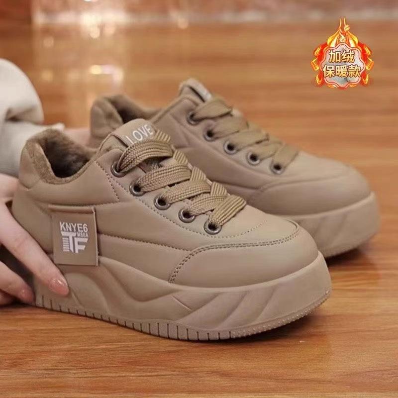 

Thick-soled big-headed bread shoes women s 2024 autumn and winter new plush board shoes ugly cute big cotton sports plush cotton shoes tide 40