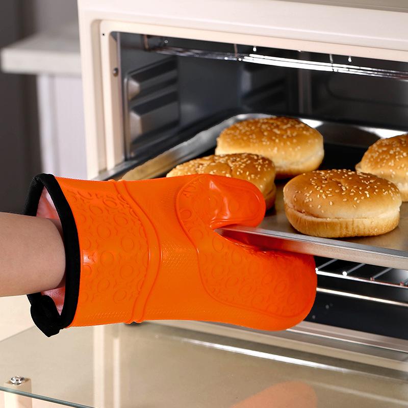 Auf Lager Doppellagiger Silikon-Küchen-Backofenhandschuh mit Baumwollkante