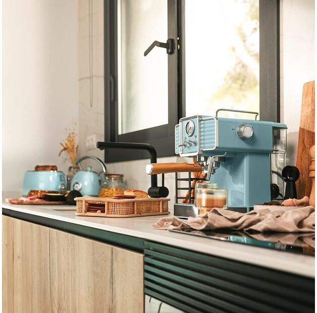 Кофеварка Cecotec Power Espresso 20 Traditional светло-голубой (01628)