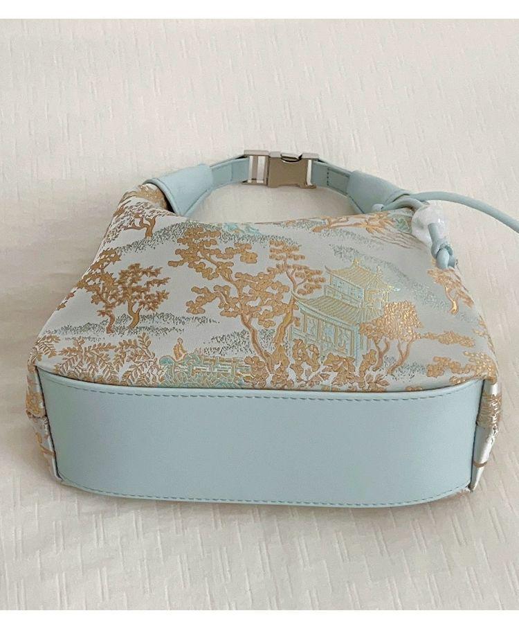 2025 New Silk Embroidery Cheongsam Crossbody Dumpling Bag: Ancient Chinese Style Summer Handbag for Women