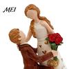 Tabletop Romantic Proposal Figurines Faceless Wedding Couple Figurine, Resin Statue, Engagement Souvenirs with Rose Details Sculpture for Living Room
